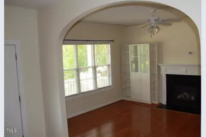 513 E Maple Avenue, Holly Springs, NC 27540 - Photo 6