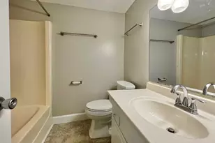 500 Umstead Dr, Chapel Hill, NC 27516 - Photo 8