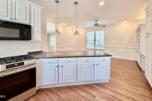 402 Presque Isle Ln, Chapel Hill, NC 27514 - Photo 18