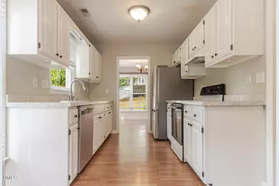 804 Hilton Drive, Fayetteville, NC 28311 - Photo 8