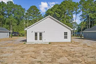 312 E Howard St, Roseboro, NC 28382 - Photo 28