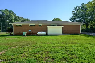 402 Stallings Rd, Zebulon, NC 27597 - Photo 20