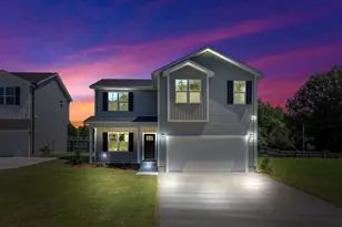 125 Wilson St, Erwin, NC 28339 - Photo 2