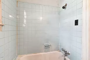 1000 Broad St, Durham, NC 27705 - Photo 28