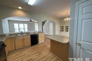 804 Walnut Woods Dr, Morrisville, NC 27560 - Photo 4