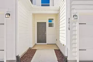 2018 Oakdale Dr, Durham, NC 27703 - Photo 2