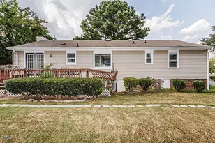 1413 Rock Creek Dr, Rocky Mount, NC 27804 - Photo 8
