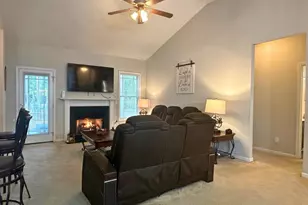 31 Maple Leaf Ct, Lillington, NC 27546 - Photo 8