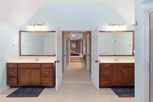 9015 Treesdale Ln, Raleigh, NC 27617 - Photo 24