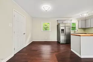1217 Clinton Rd, Durham, NC 27703 - Photo 6
