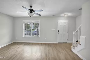 809 Elkhart Dr, Raleigh, NC 27610 - Photo 6