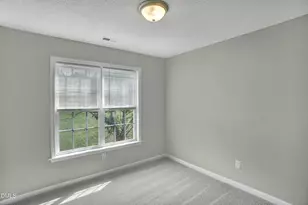 809 Elkhart Dr, Raleigh, NC 27610 - Photo 26