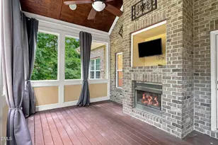 3016 Slippery Creek Ct, Raleigh, NC 27616 - Photo 92