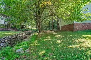 104 Armfield Ct, Cary, NC 27519 - Photo 32
