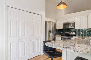 108 Carrousel Ln, Cary, NC 27513 - Photo 16