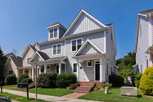412 S Camellia St, Chapel Hill, NC 27516 - Photo 2