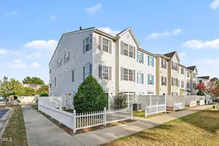 8600 Neuse Landing Ln, Raleigh, NC 27616 - Photo 6