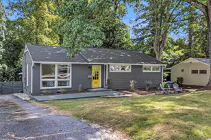 2110 Woodview Dr, Raleigh, NC 27604 - Photo 40