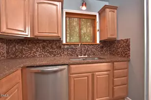 8 Tiffany Pl, Durham, NC 27705 - Photo 12