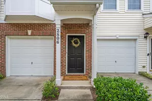 2806 Wyntercrest Ln, Durham, NC 27713 - Photo 2