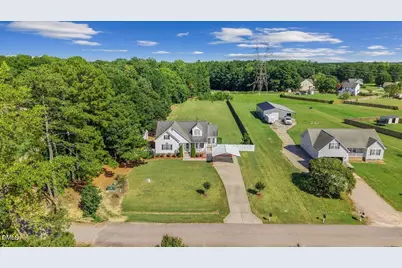 220 Leghorn Drive, Zebulon, NC 27597 - Photo 2