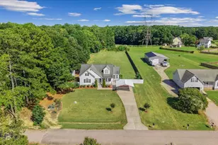 220 Leghorn Dr, Zebulon, NC 27597 - Photo 2
