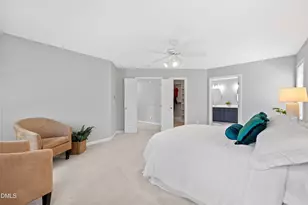 922 Haywards Heath Ln, Apex, NC 27502 - Photo 34