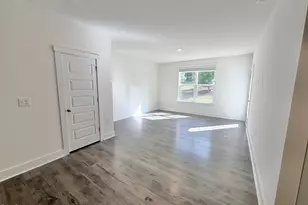 497 Clark Creek Ln, Cary, NC 27519 - Photo 8
