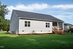 355 Southern Pl, Lillington, NC 27546 - Photo 8