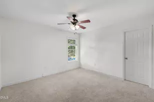 2458 Valley Dr, Clayton, NC 27520 - Photo 52