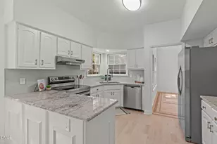 113 Stokesay Ct, Cary, NC 27513 - Photo 12
