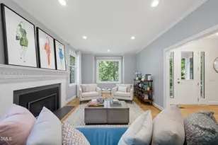 8 Sedgewood Rd, Chapel Hill, NC 27514 - Photo 6
