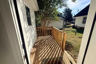 107 N Morgan St, Roxboro, NC 27573 - Photo 58