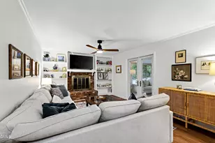 5320 Cherrycrest Ct, Raleigh, NC 27609 - Photo 20