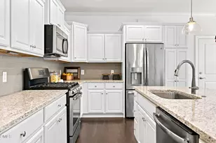 1407 Abbotsford Wy, Cary, NC 27519 - Photo 8
