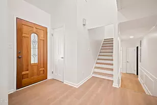 2113 Port Royal Rd, Raleigh, NC 27609 - Photo 12