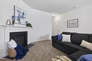 357 E Porthaven Way E, Clayton, NC 27527 - Photo 6