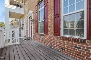 10510 Sablewood Dr, Raleigh, NC 27617 - Photo 2