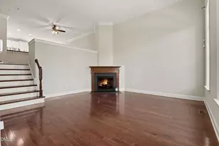 10510 Sablewood Dr, Raleigh, NC 27617 - Photo 4