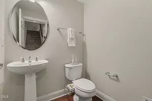 10510 Sablewood Dr, Raleigh, NC 27617 - Photo 16