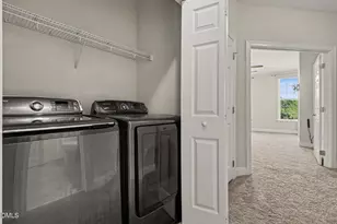10510 Sablewood Dr, Raleigh, NC 27617 - Photo 24