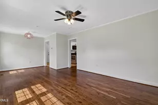 2732 Knowles St, Raleigh, NC 27603 - Photo 2