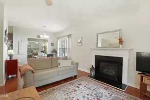 142 Cline Falls Dr, Holly Springs, NC 27540 - Photo 4