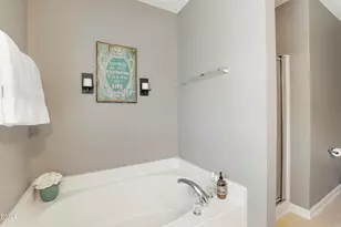 142 Cline Falls Dr, Holly Springs, NC 27540 - Photo 20