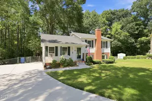 1120 Shetland Ct, Raleigh, NC 27609 - Photo 12