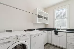 1712 Bickett Blvd, Raleigh, NC 27608 - Photo 22