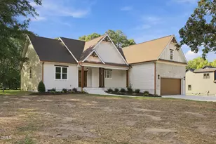 613 Pearces Rd, Zebulon, NC 27597 - Photo 4