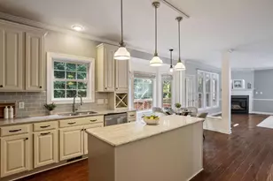 205 Palafox Dr, Chapel Hill, NC 27516 - Photo 14