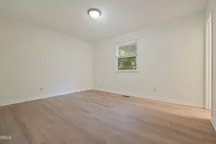 925 Fleming Dr, Durham, NC 27705 - Photo 8