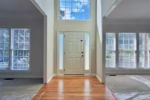 302 Sylvan Way, Chapel Hill, NC 27516 - Photo 4